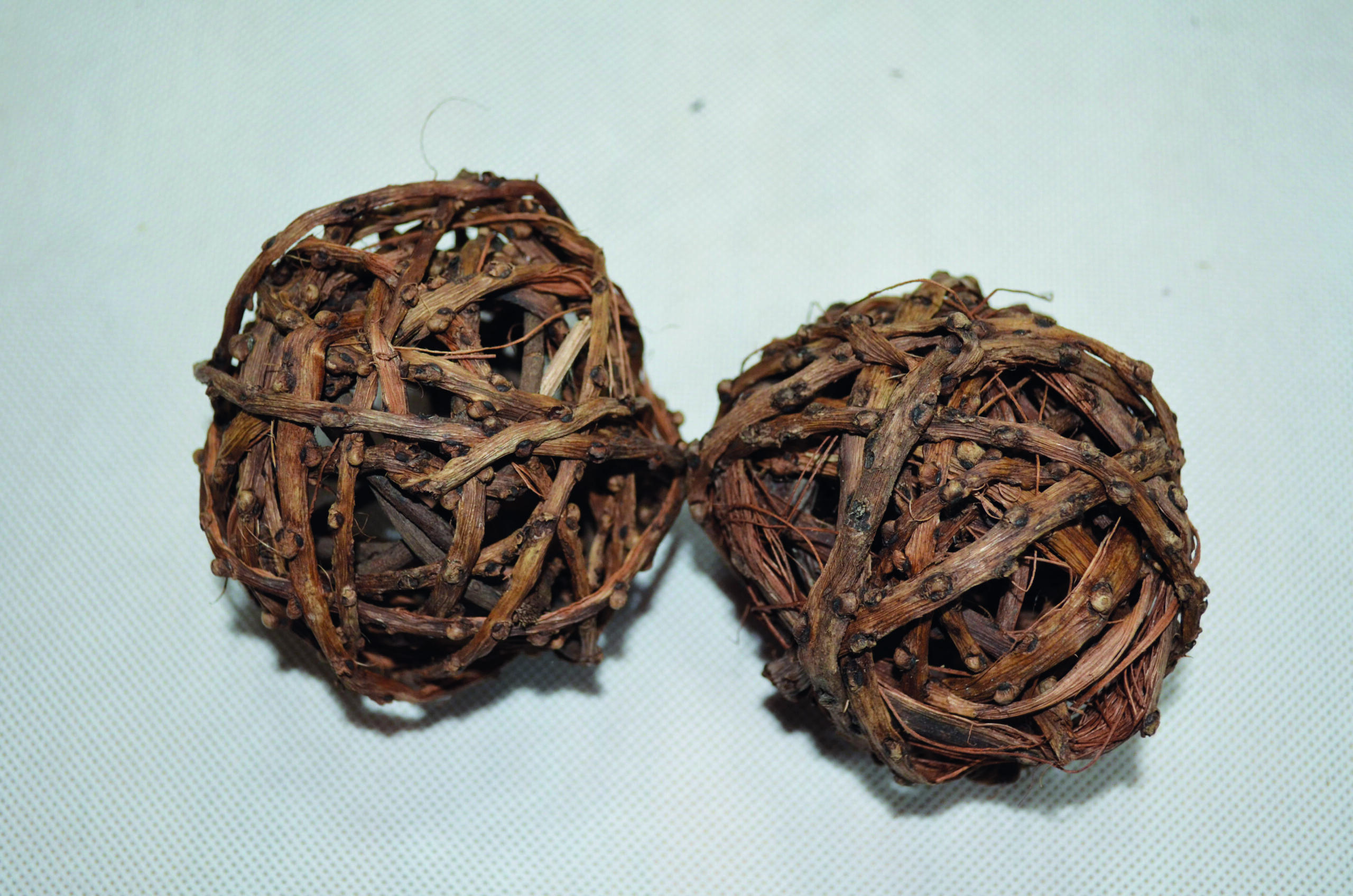 Tail Ball natur 100 Stk 6 cm, 8 cm (1)